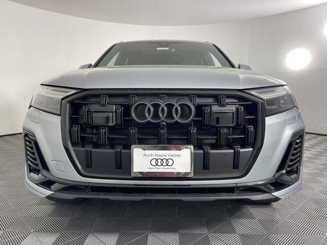 new 2025 Audi Q7 car, priced at $76,805