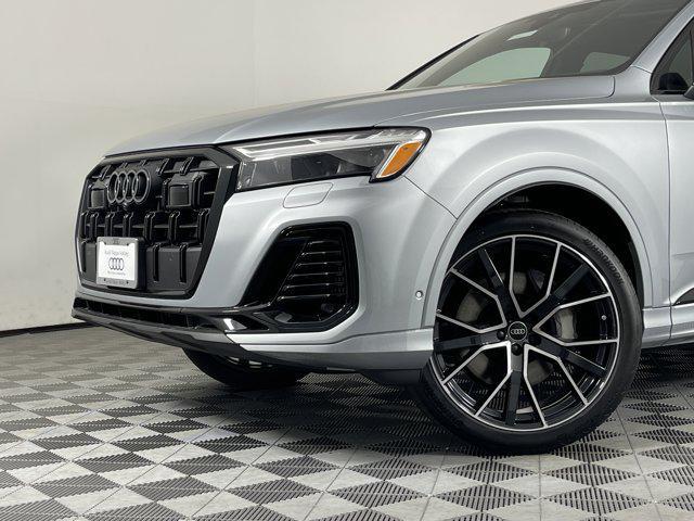 new 2025 Audi Q7 car, priced at $76,805
