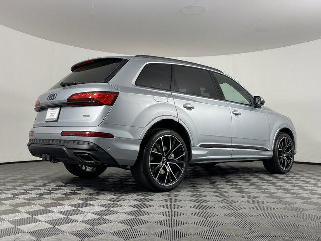 new 2025 Audi Q7 car, priced at $76,805