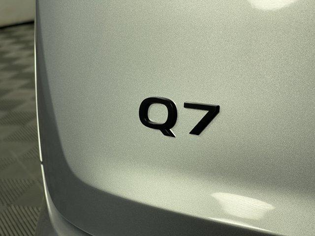 new 2025 Audi Q7 car, priced at $76,805