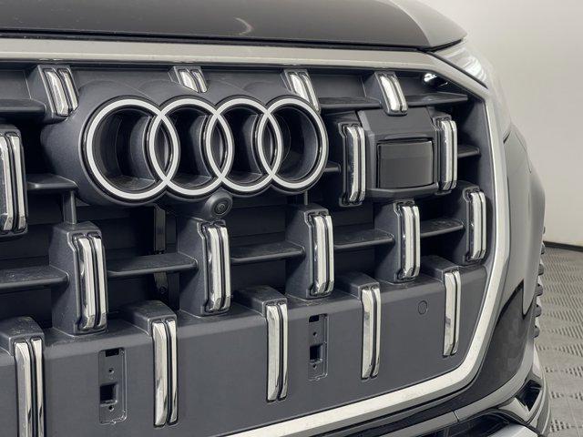 new 2025 Audi Q7 car, priced at $67,900