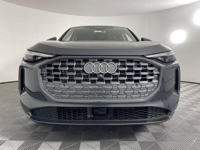 new 2025 Audi Q5 car, priced at $58,100