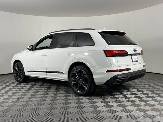 new 2025 Audi Q7 car, priced at $74,195
