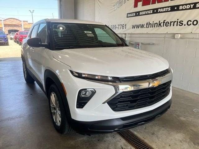new 2026 Chevrolet TrailBlazer car, priced at $25,000