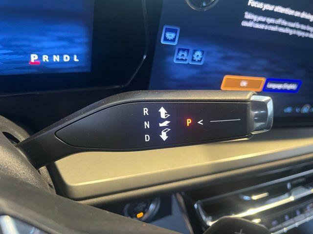 new 2025 Chevrolet Traverse car, priced at $43,120