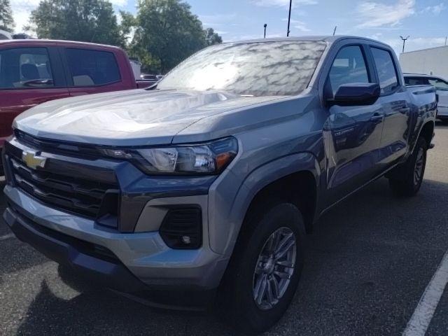 new 2024 Chevrolet Colorado car, priced at $38,980