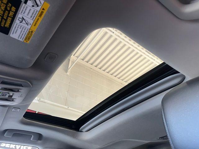 used 2023 Toyota Highlander car, priced at $43,999