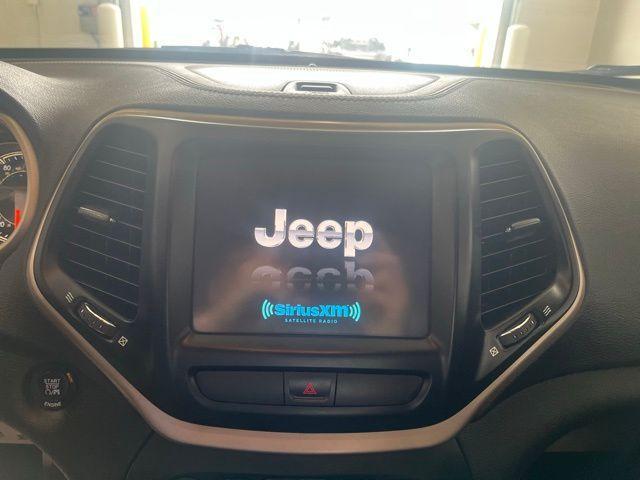 used 2016 Jeep Cherokee car, priced at $13,438
