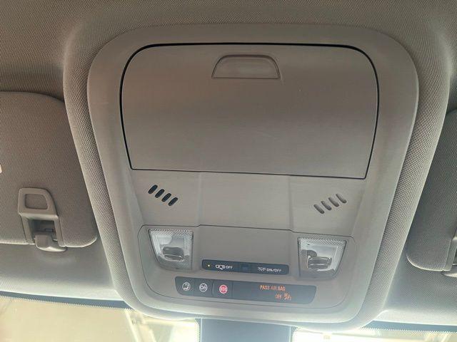 used 2022 Chevrolet Equinox car, priced at $21,500