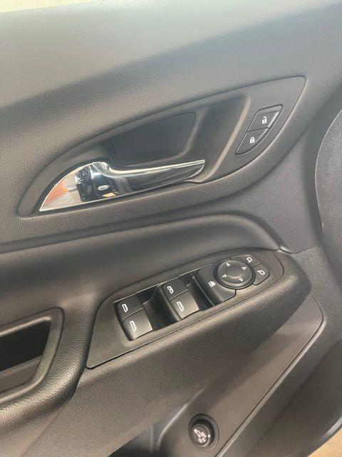 used 2022 Chevrolet Equinox car, priced at $21,500