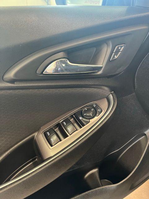 used 2022 Chevrolet Malibu car, priced at $18,950