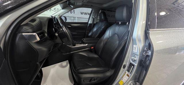 used 2021 Toyota Highlander car, priced at $32,395