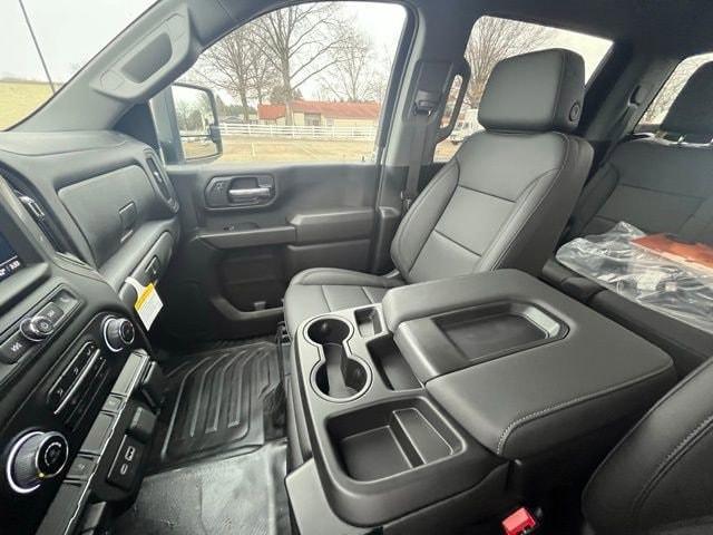 new 2024 Chevrolet Silverado 2500 car, priced at $66,404