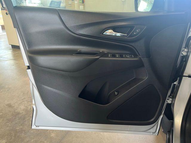 used 2022 Chevrolet Equinox car, priced at $24,000