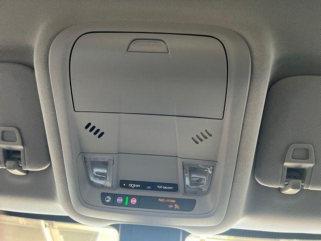 used 2022 Chevrolet Equinox car, priced at $24,000