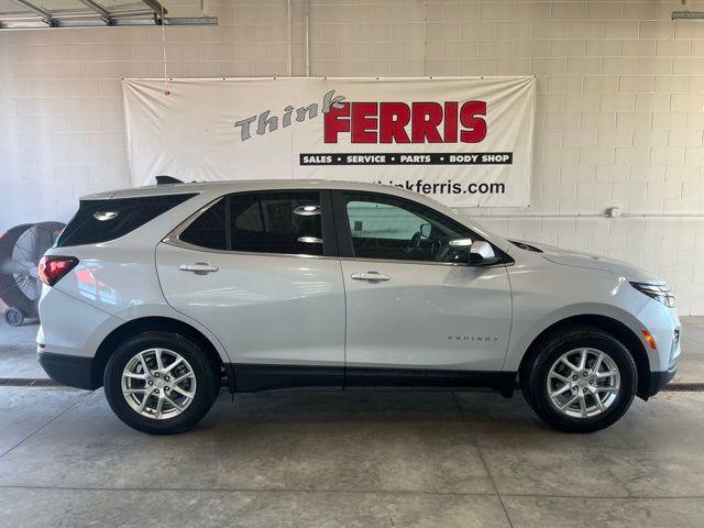 used 2022 Chevrolet Equinox car, priced at $24,000
