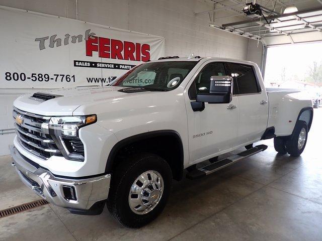 new 2024 Chevrolet Silverado 3500 car, priced at $92,200