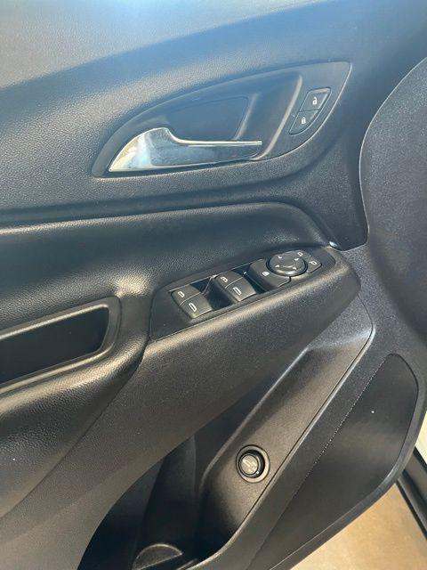 used 2020 Chevrolet Equinox car, priced at $18,544