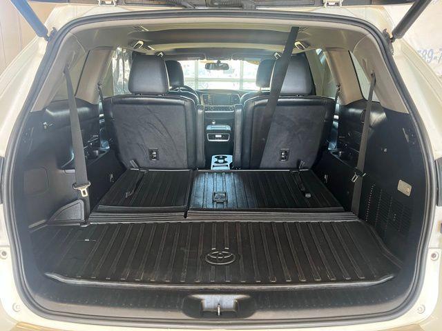 used 2016 Toyota Highlander car, priced at $20,293