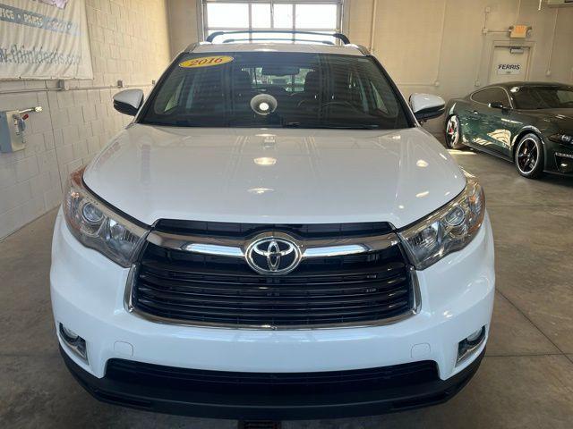 used 2016 Toyota Highlander car, priced at $20,293