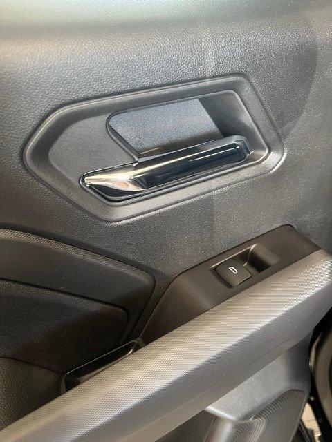 new 2025 Chevrolet Colorado car, priced at $40,155