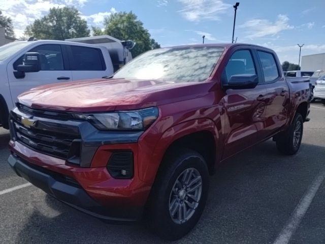 new 2024 Chevrolet Colorado car, priced at $40,800