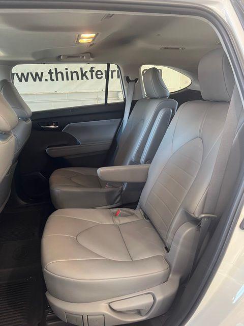 used 2022 Toyota Highlander car, priced at $36,000