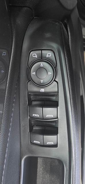 used 2023 Chevrolet Traverse car, priced at $29,000