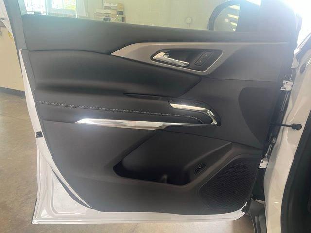 new 2026 Chevrolet Traverse car, priced at $51,390