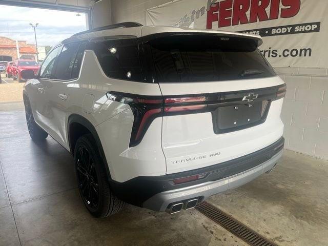 new 2026 Chevrolet Traverse car, priced at $51,390