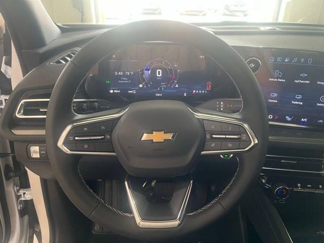 new 2026 Chevrolet Traverse car, priced at $51,390