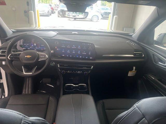 new 2026 Chevrolet Traverse car, priced at $51,390