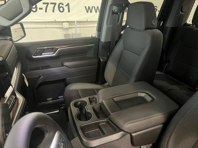 new 2025 Chevrolet Silverado 1500 car, priced at $49,195