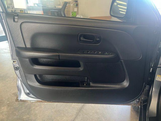 used 2006 Honda CR-V car, priced at $5,900