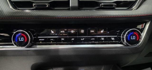 new 2026 Chevrolet Equinox car, priced at $38,215