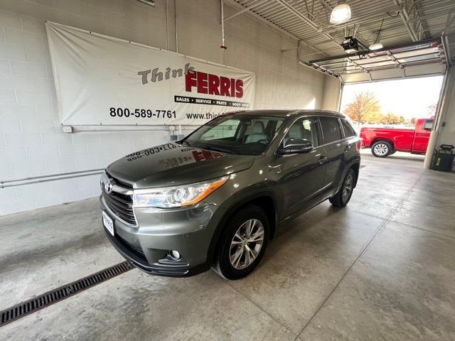 used 2014 Toyota Highlander car, priced at $16,000