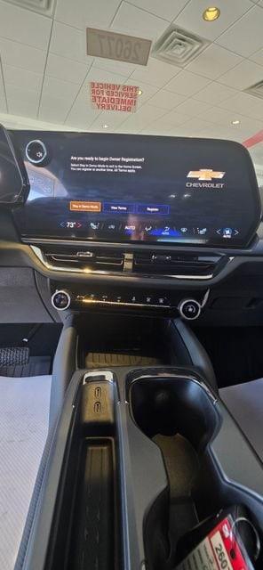 new 2026 Chevrolet Equinox EV car