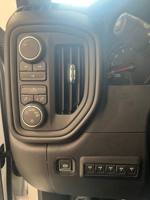 new 2025 Chevrolet Silverado 2500 car, priced at $50,095