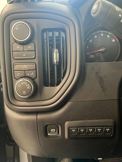 new 2025 Chevrolet Silverado 2500 car, priced at $50,345
