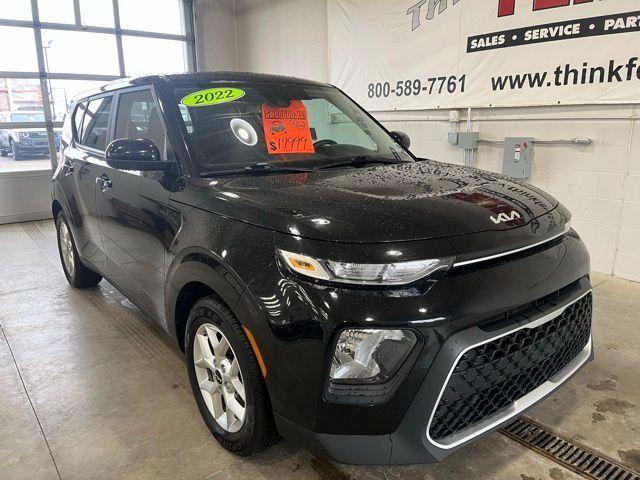 used 2022 Kia Soul car, priced at $17,999