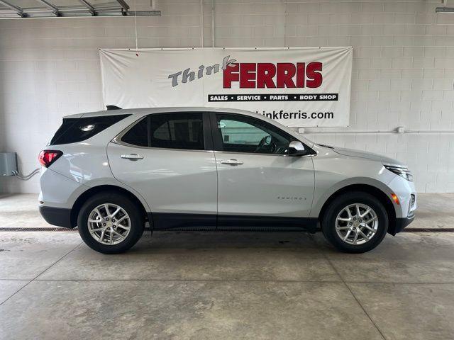 used 2022 Chevrolet Equinox car, priced at $24,742