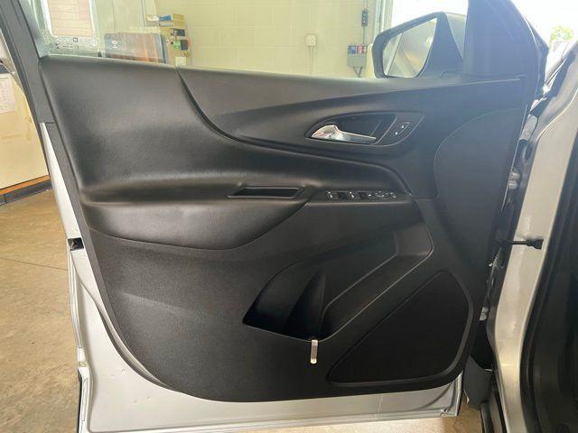 used 2022 Chevrolet Equinox car, priced at $24,742