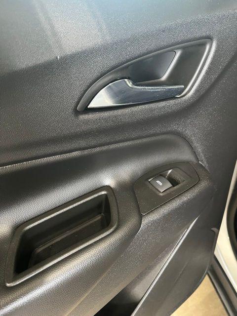 used 2022 Chevrolet Equinox car, priced at $24,742