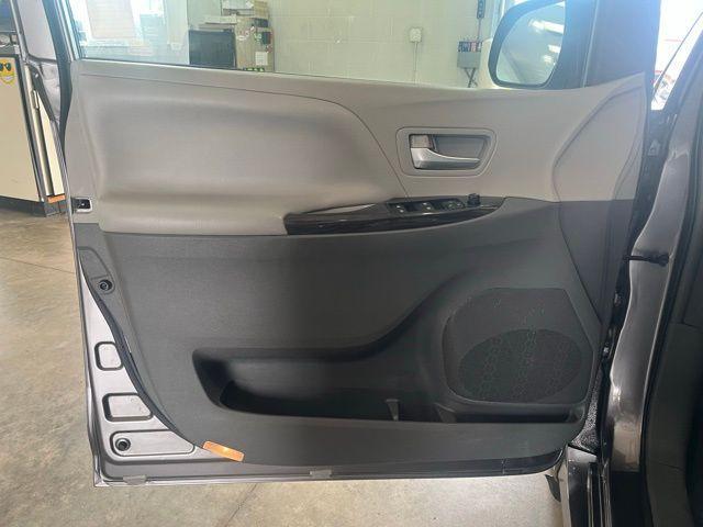 used 2018 Toyota Sienna car, priced at $26,550