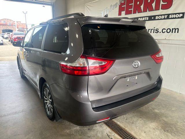used 2018 Toyota Sienna car, priced at $26,550