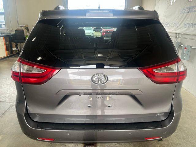 used 2018 Toyota Sienna car, priced at $26,550