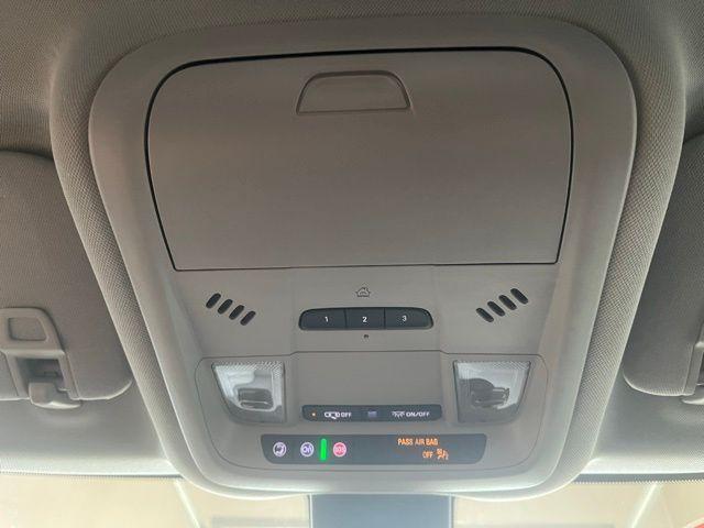used 2022 Chevrolet Equinox car, priced at $26,255