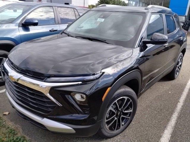 new 2025 Chevrolet TrailBlazer car, priced at $30,825