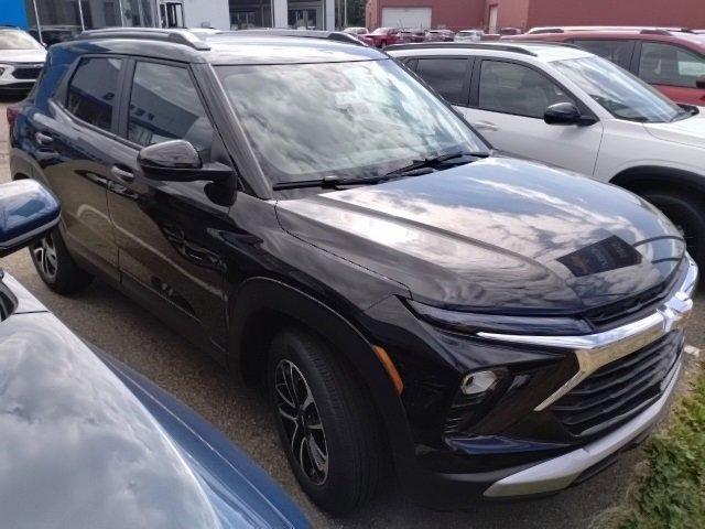 new 2025 Chevrolet TrailBlazer car, priced at $30,825