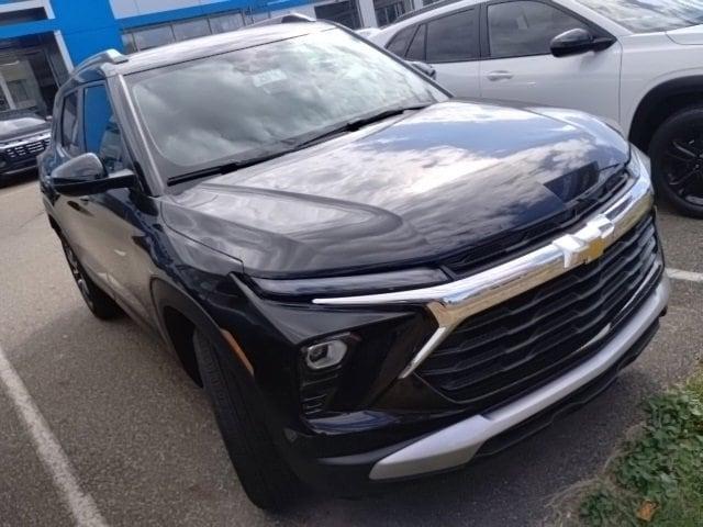 new 2025 Chevrolet TrailBlazer car, priced at $30,825